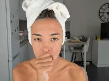 Nilliluv from Chaturbate