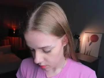Try girls webcam shows. Sweet cute Free Performers.