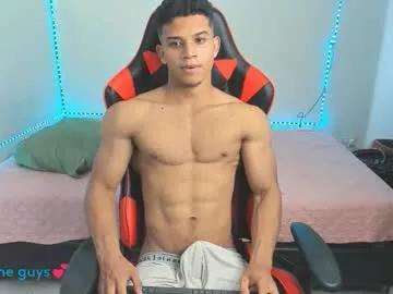 Oliver_thompsson from Chaturbate