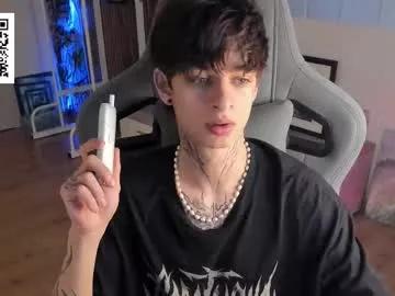 Oliverrgroove from Chaturbate
