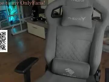 Oliverrgroove from Chaturbate