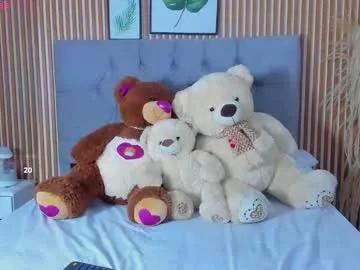 Try girls webcam shows. Sweet cute Free Performers.