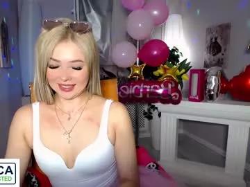 Try girls webcam shows. Sweet cute Free Performers.