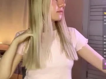 Freechat peggymeggy on Chaturbate