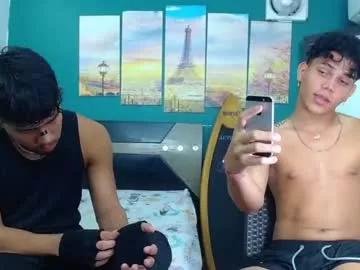 Perverted_guys19 from Chaturbate