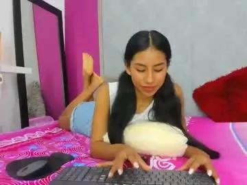 Pocahontas_sensual from Chaturbate
