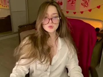 Freechat purple_averge on Chaturbate