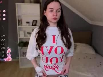 Try girls webcam shows. Sweet cute Free Performers.