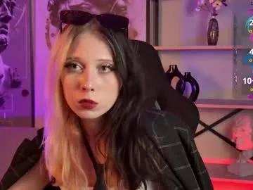 Try girls webcam shows. Sweet cute Free Performers.