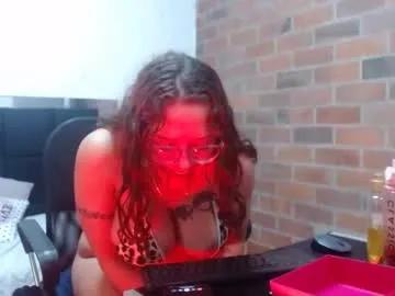 Try girls webcam shows. Sweet cute Free Performers.