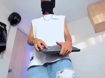 Freechat samuel_suarez on Chaturbate