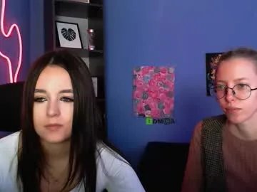 Freechat selinawow on Chaturbate