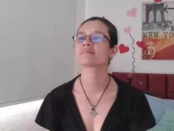 Try girls webcam shows. Sweet cute Free Performers.