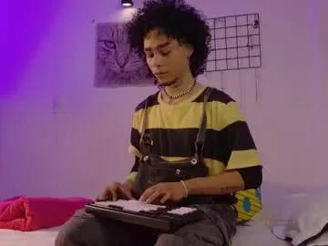 seven7xis from Chaturbate is Freechat