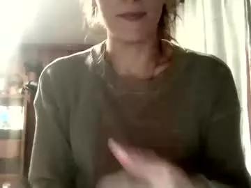 Sexxileeah42o from Chaturbate
