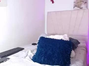 Try girls webcam shows. Sweet cute Free Performers.