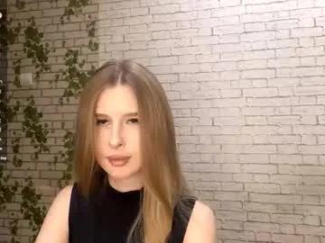 Try girls webcam shows. Sweet cute Free Performers.