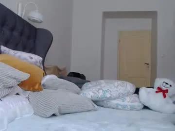 Single_fox_4u from Chaturbate