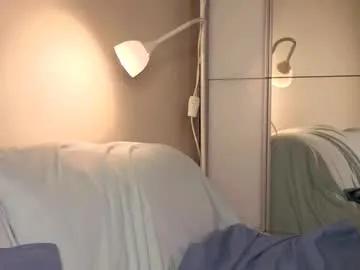 slyshypie from Chaturbate