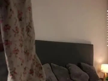 Freechat solaundree on Chaturbate