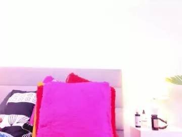 Try girls webcam shows. Sweet cute Free Performers.