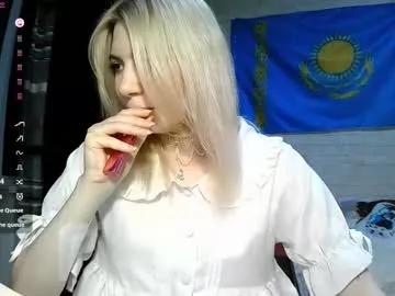 Try girls webcam shows. Sweet cute Free Performers.