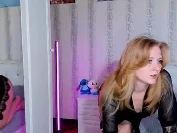 Sunnyhuff from Chaturbate