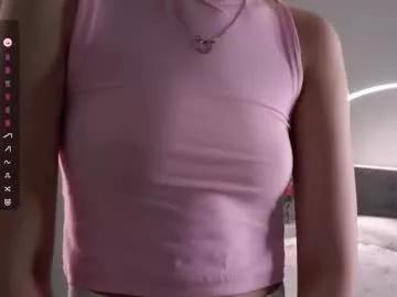 Try girls webcam shows. Sweet cute Free Performers.
