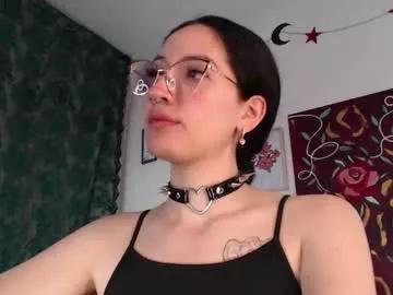 Try girls webcam shows. Sweet cute Free Performers.