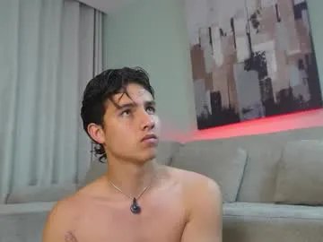 Freechat theohawke_ on Chaturbate