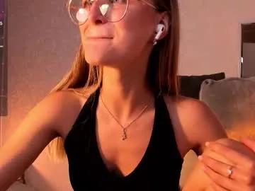 Try girls webcam shows. Sweet cute Free Performers.
