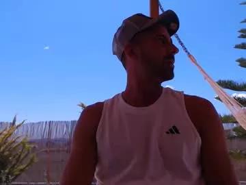 Tinoclandestino from Chaturbate