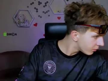 travis_wolf_ from Chaturbate is Freechat