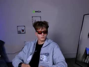 travis_wolf_ from Chaturbate is Freechat