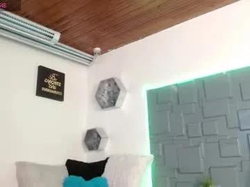 Try girls webcam shows. Sweet cute Free Performers.