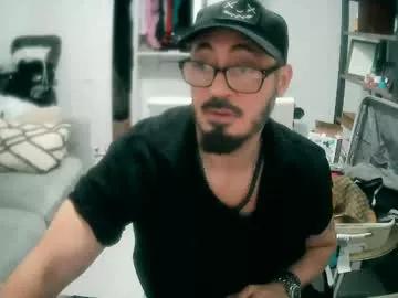 Tuscan_taurus from Chaturbate