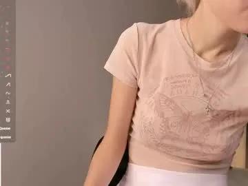 tyty_pupu from Chaturbate