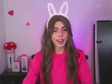 Try girls webcam shows. Sweet cute Free Performers.