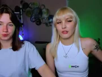 Try girls webcam shows. Sweet cute Free Performers.