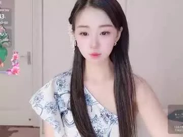 Freechat xiaoyu_ko on Chaturbate