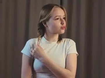 Yangsperanza from Chaturbate