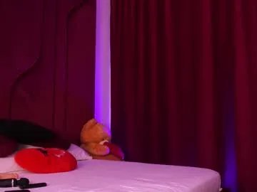 Try girls webcam shows. Sweet cute Free Performers.