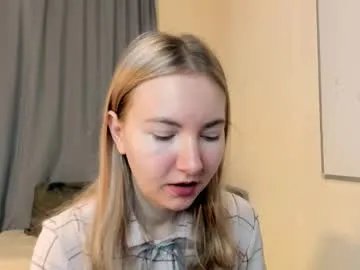 Try girls webcam shows. Sweet cute Free Performers.