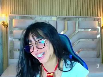 Group zoe_r_ on Chaturbate