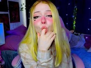 esme_eady from Flirt4Free