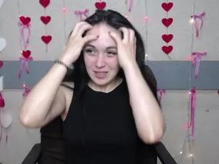izzie_paige from Flirt4Free