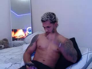 miike_thomson from Flirt4Free