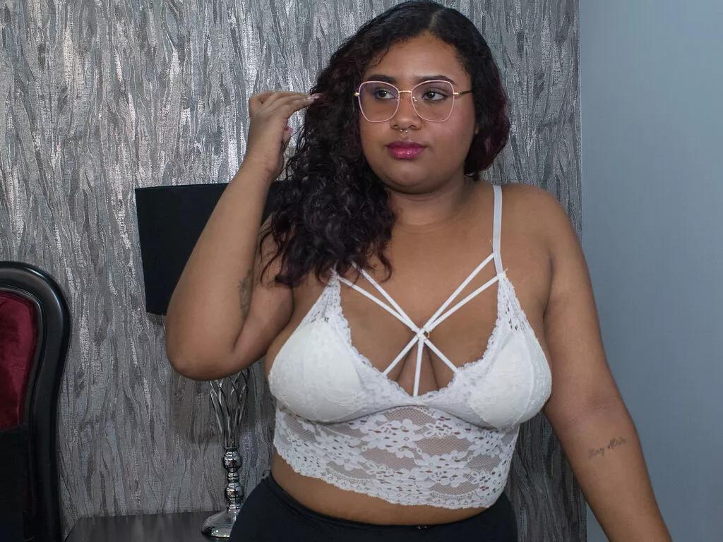 ShanyaMendoza on LiveJasmin