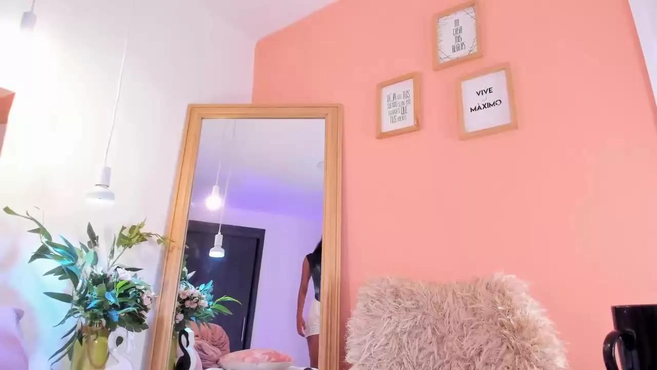 AshantyColleman on Streamray