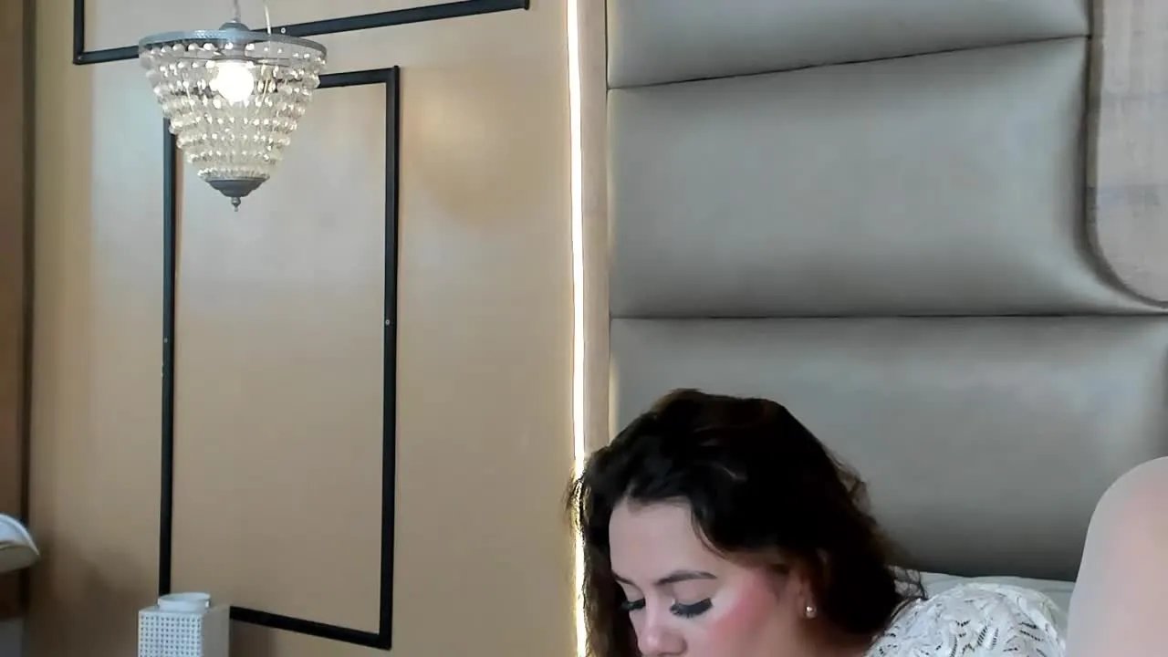 Offline Averagedkiss1 on Streamray